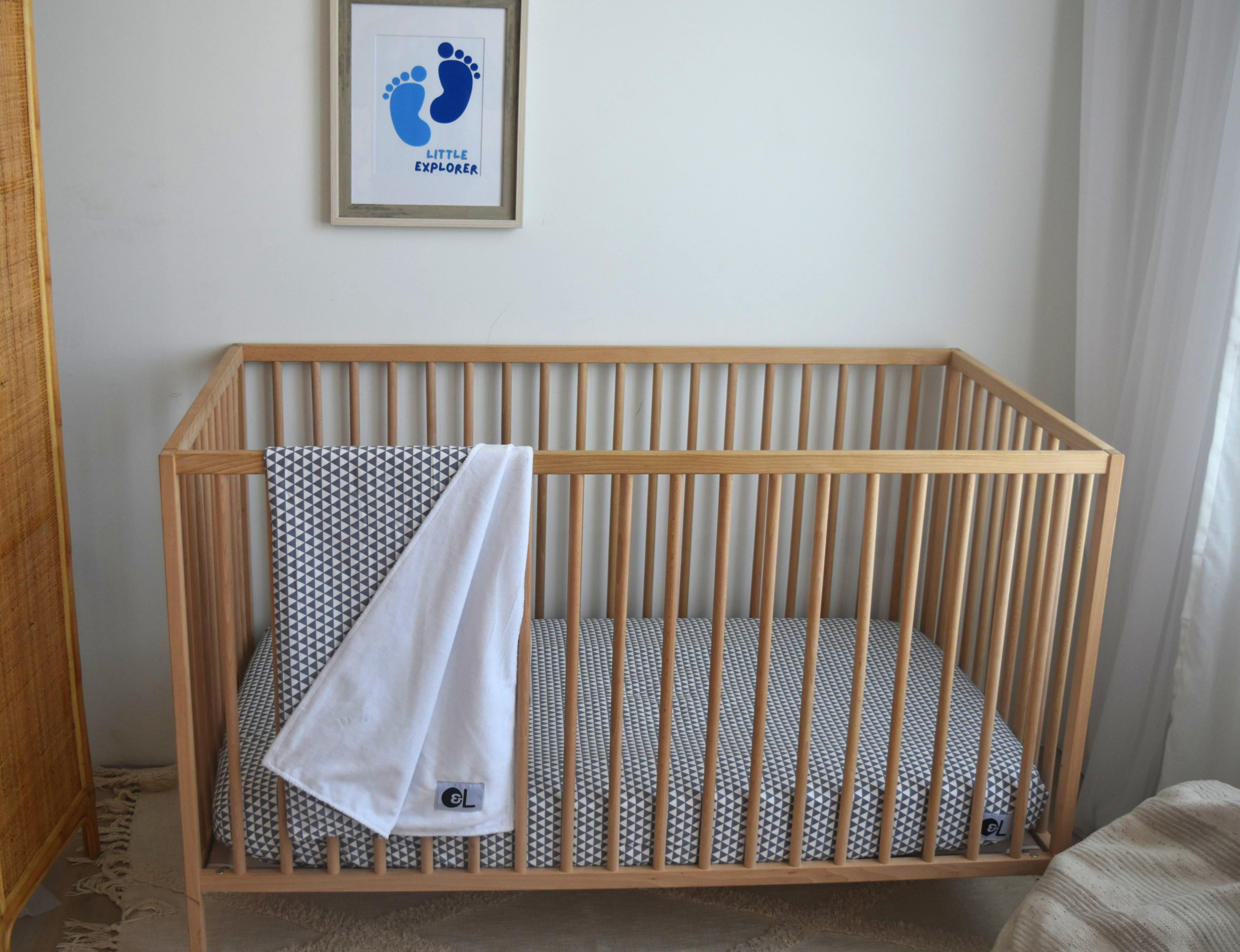 Prism Nest Deluxe Gray Crib Bedding Set